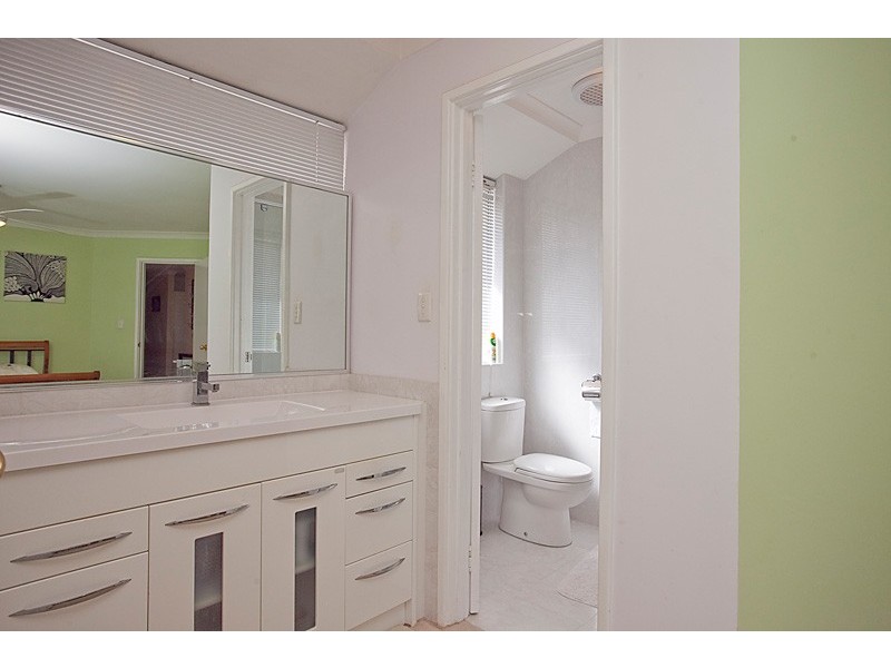 53 Trappers Drive, Woodvale WA 6026