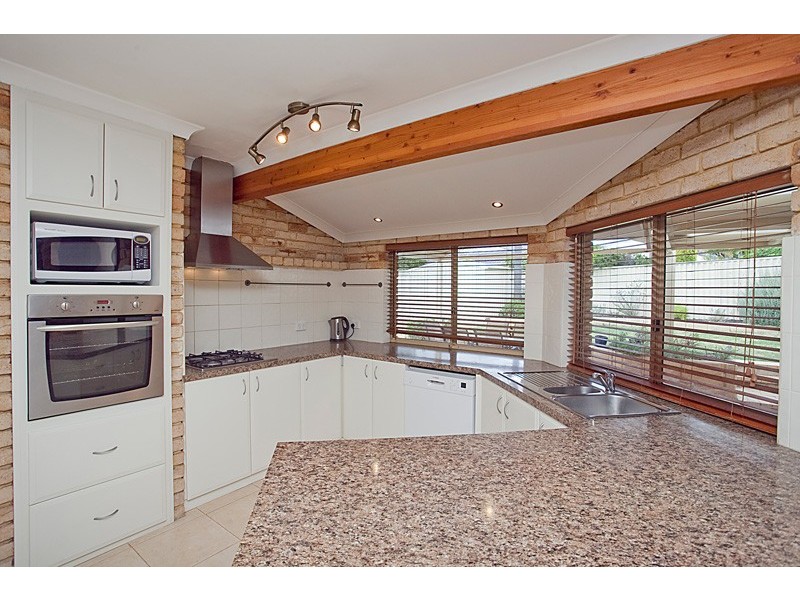 53 Trappers Drive, Woodvale WA 6026