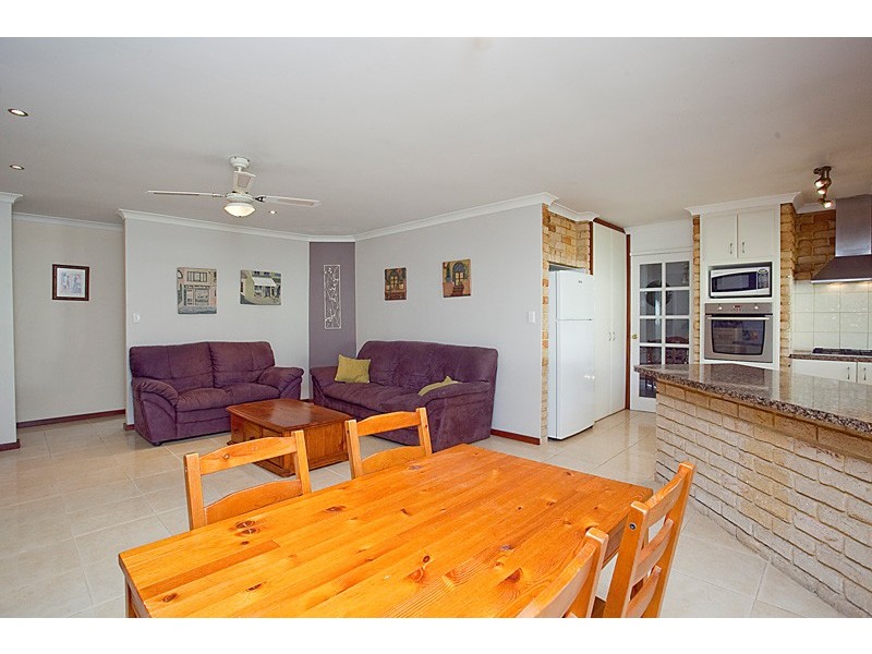 53 Trappers Drive, Woodvale WA 6026