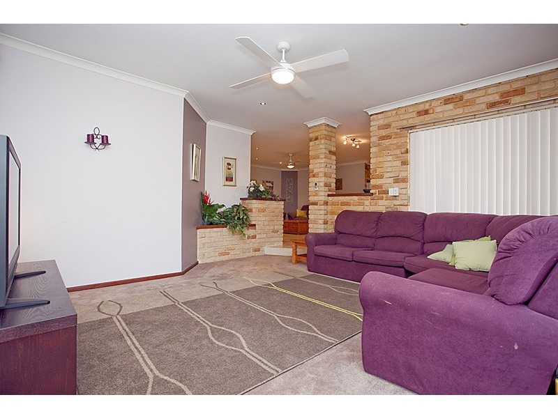 53 Trappers Drive, Woodvale WA 6026