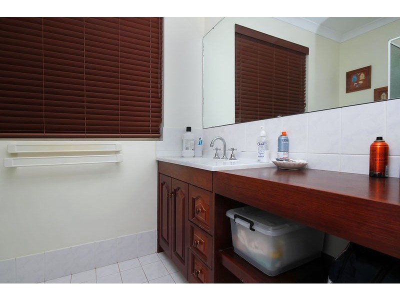 8 Dunblane Court, Kinross WA 6028