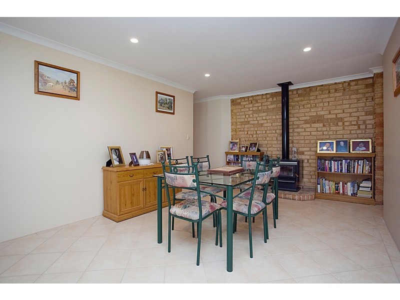 4 Bacchante Circle, Ocean Reef WA 6027