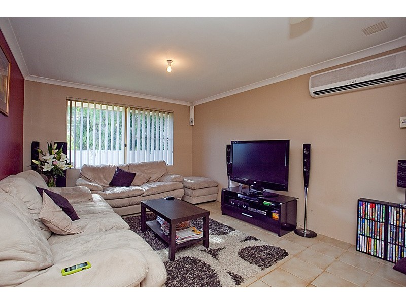 29 Turnatt Way, Wanneroo WA 6065