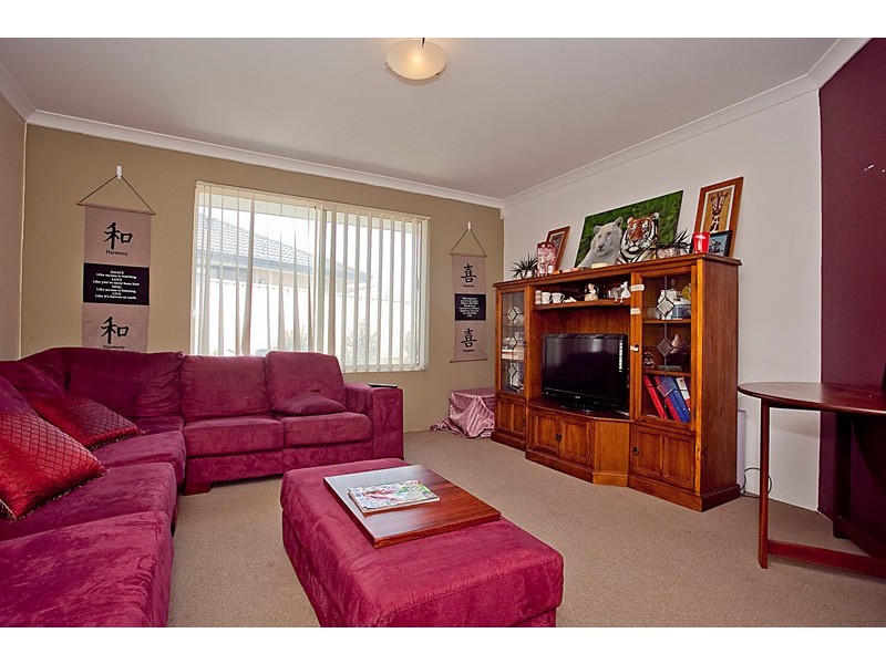 9 Charnley Link, Wanneroo WA 6065