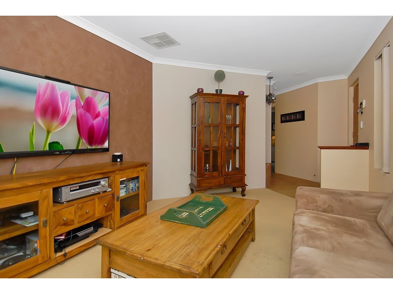 11 Soverel Close, Heathridge WA 6027