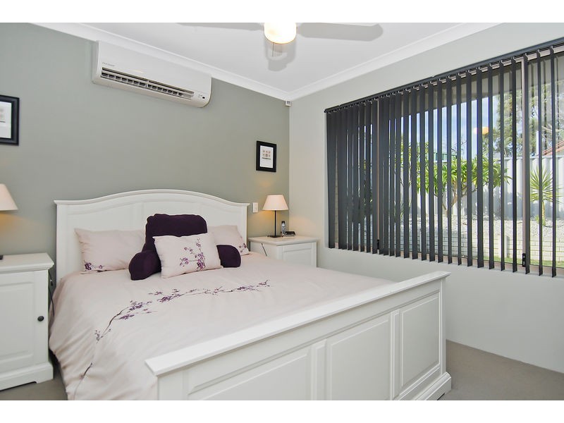 11 Soverel Close, Heathridge WA 6027