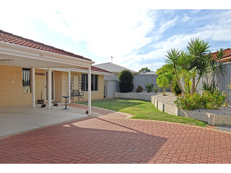 11 Soverel Close, Heathridge WA 6027