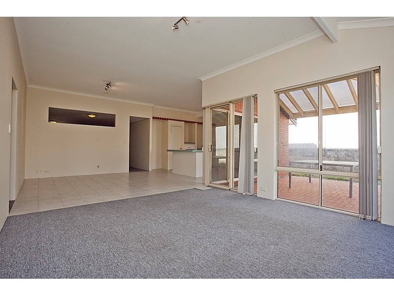 3 Thow Lane, Currambine WA 6028