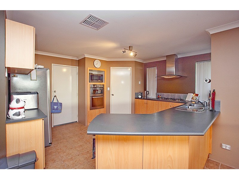 39 Donnelly Ramble, Wanneroo WA 6065