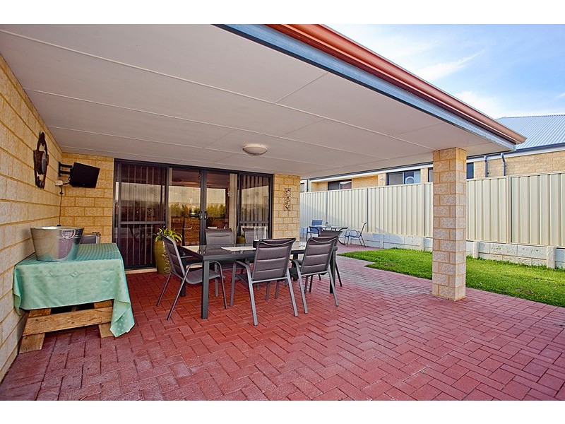 39 Donnelly Ramble, Wanneroo WA 6065