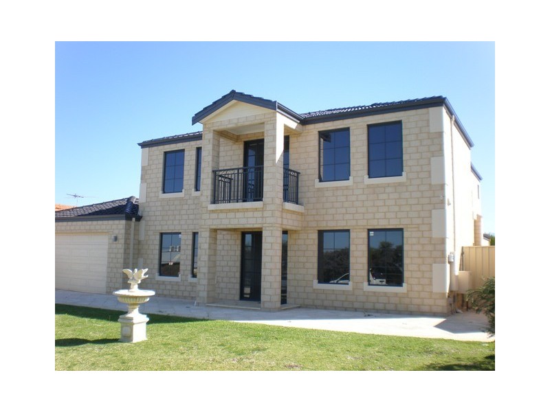 10 Gilbank Cres, Kinross WA 6028