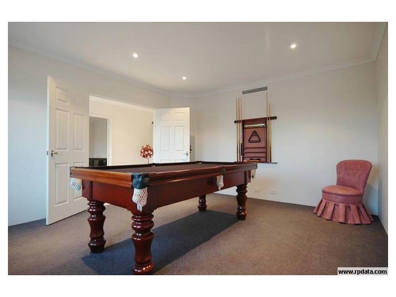 10 Gilbank Cres, Kinross WA 6028