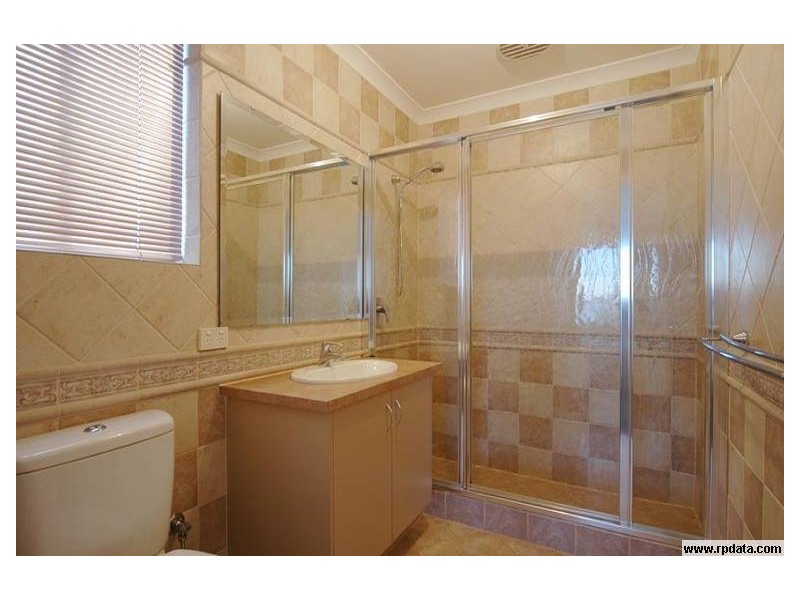 10 Gilbank Cres, Kinross WA 6028