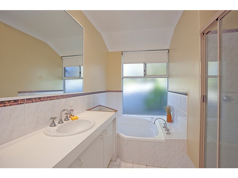 7 Tomatin Ct, Duncraig WA 6023