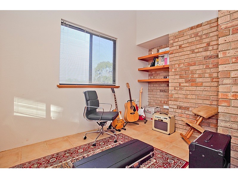 7 Tomatin Ct, Duncraig WA 6023