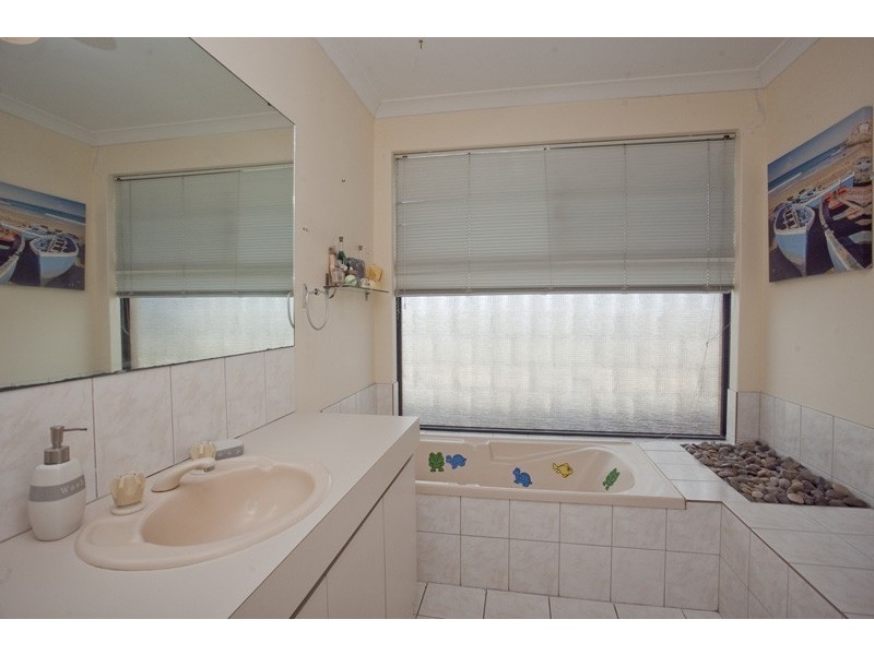 3 Jacob Close, Wanneroo WA 6065