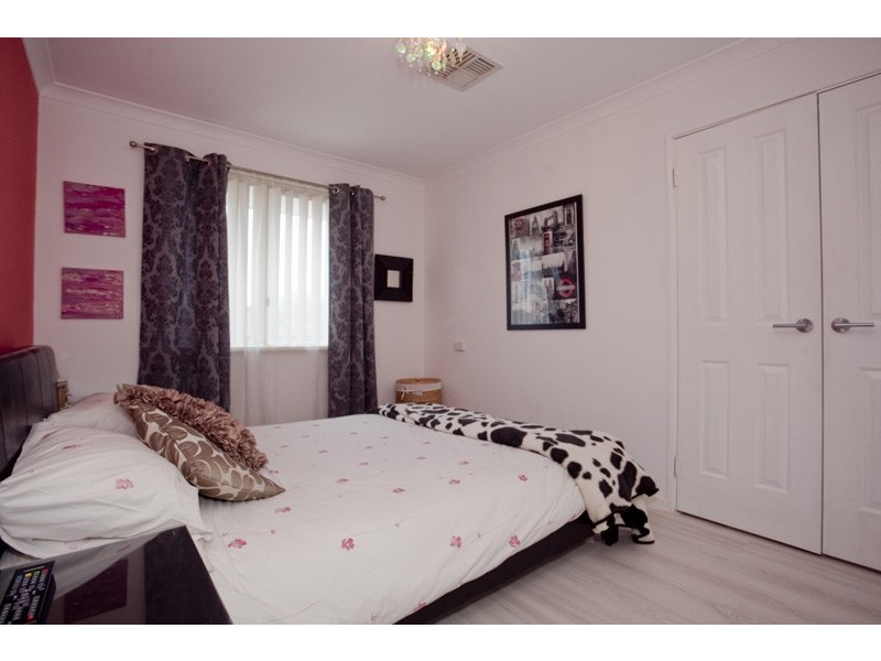 10 Spinnaker Drive, Ocean Reef WA 6027