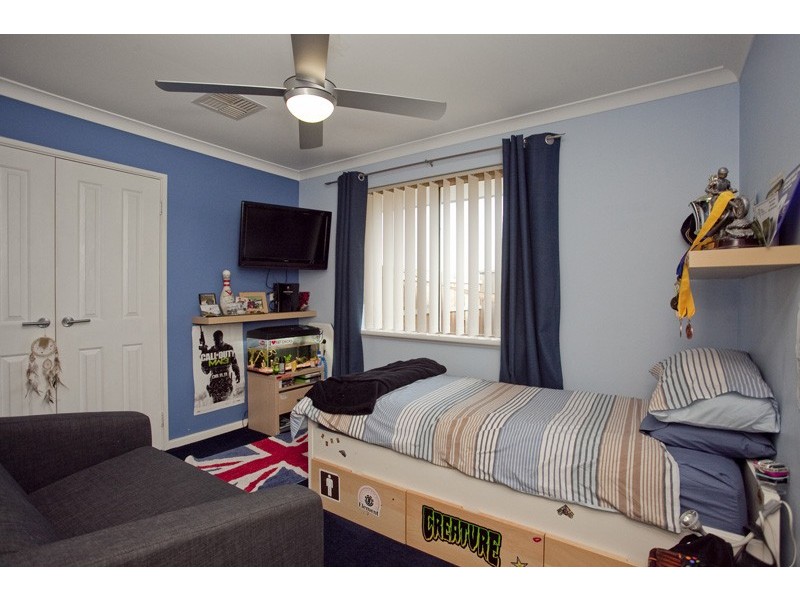 10 Spinnaker Drive, Ocean Reef WA 6027