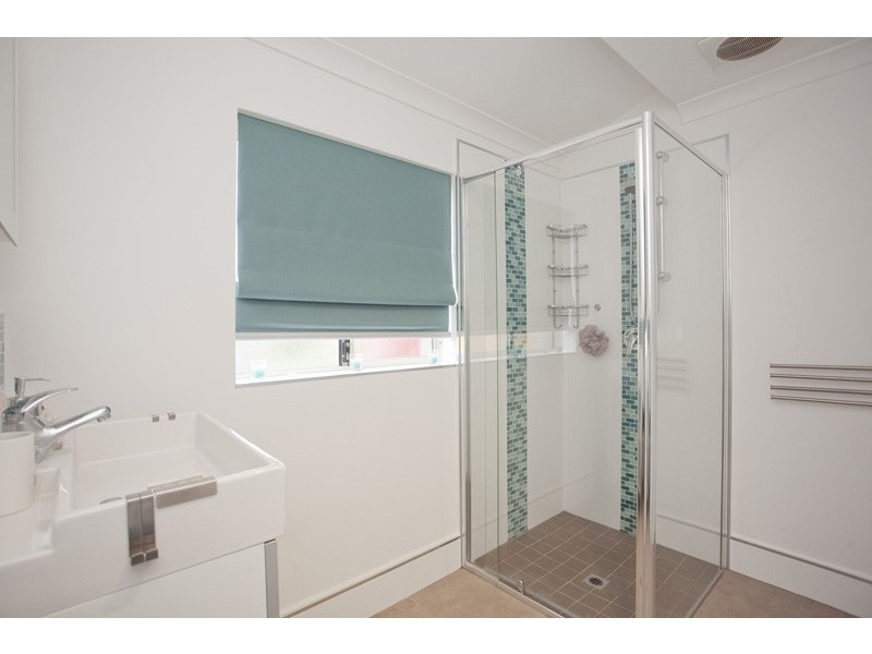 10 Spinnaker Drive, Ocean Reef WA 6027