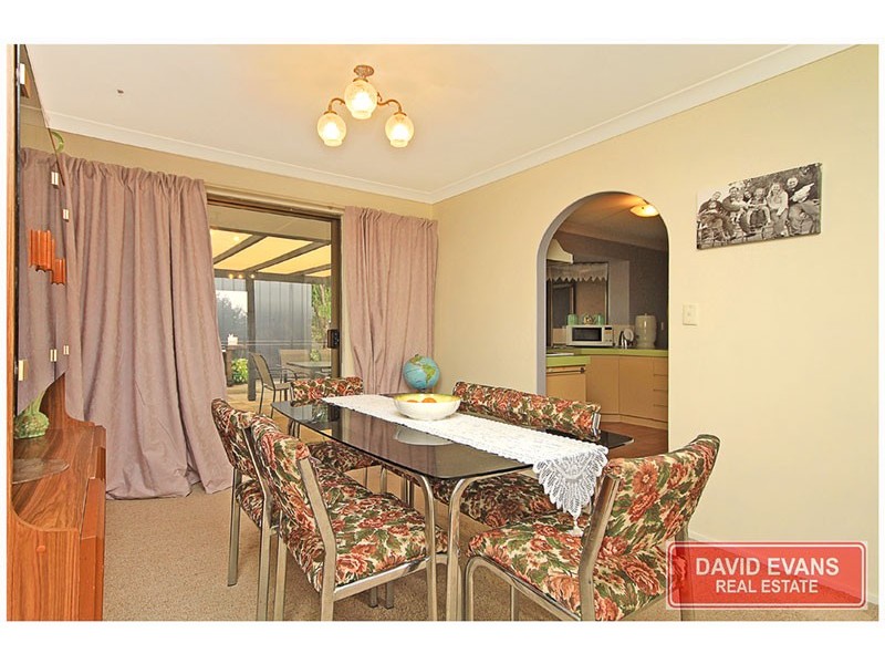 3 Cox Pl, Craigie WA 6025