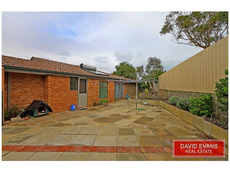 3 Cox Pl, Craigie WA 6025