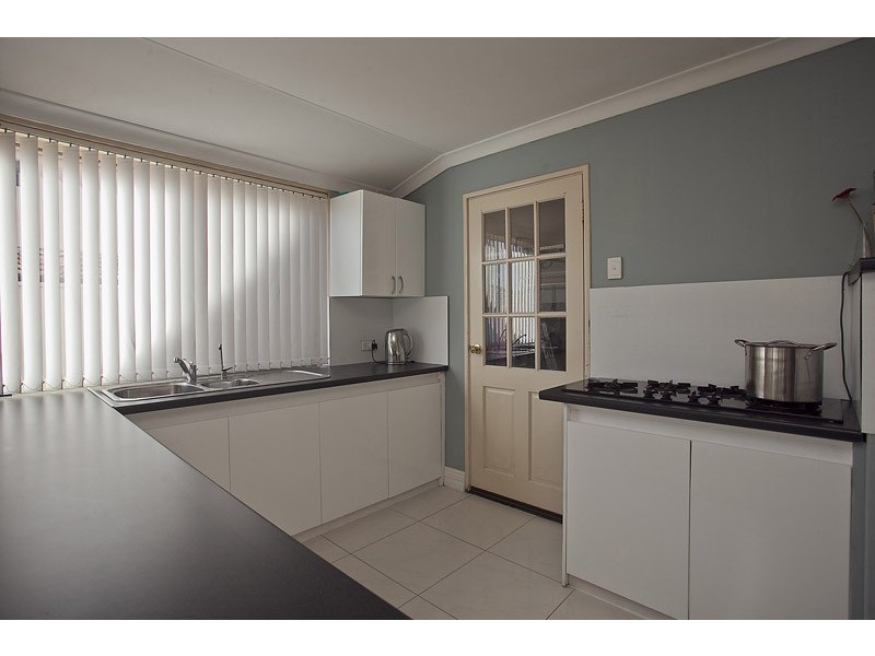 47 Mallina Circuit, Carramar WA 6031