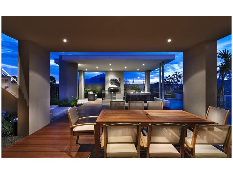 265 Santa Barbara Parade, Jindalee WA 6036