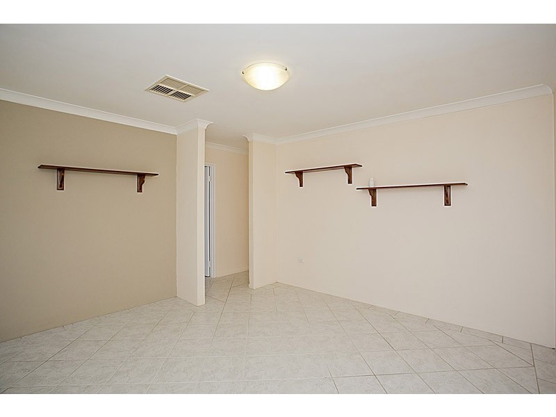 4/192 Fairway Circle, Connolly WA 6027