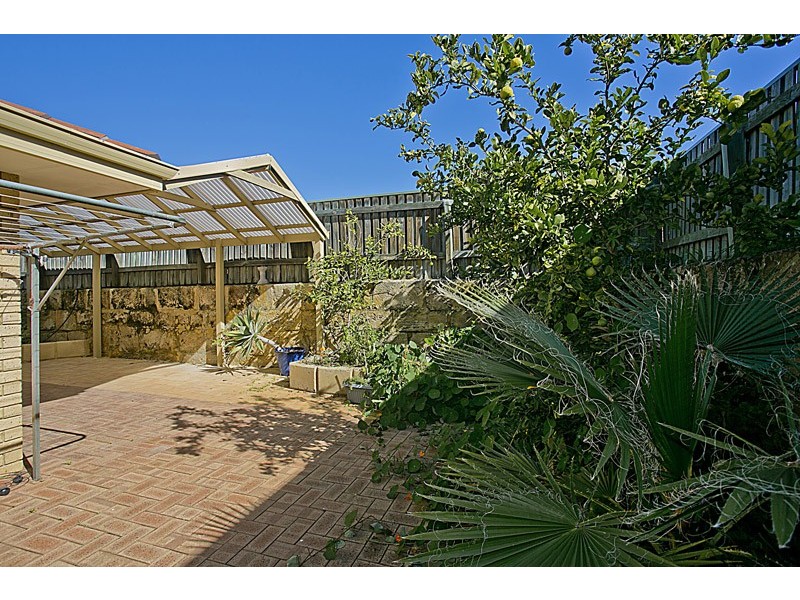 4/192 Fairway Circle, Connolly WA 6027