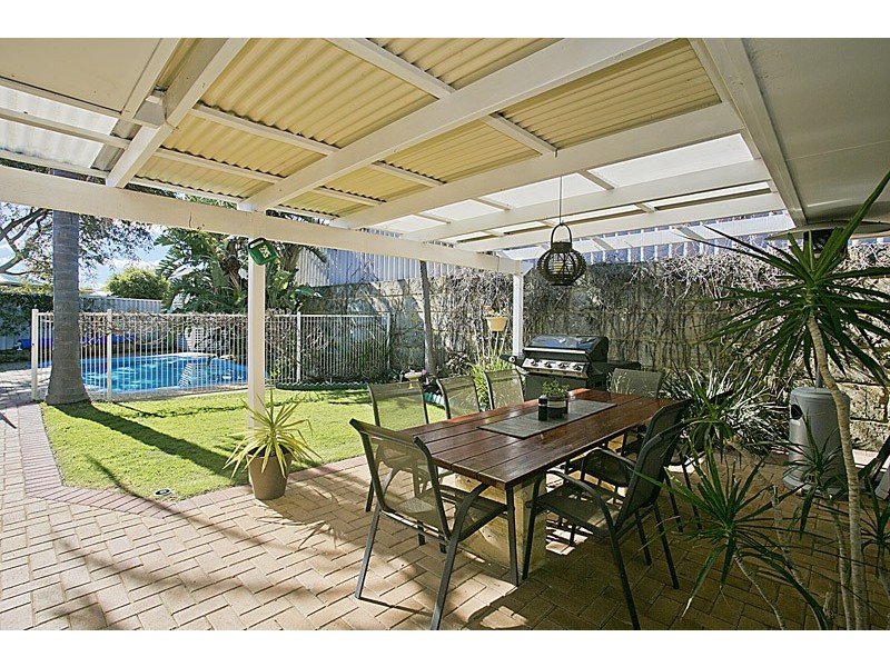 40 Bainbridge Mews, Currambine WA 6028
