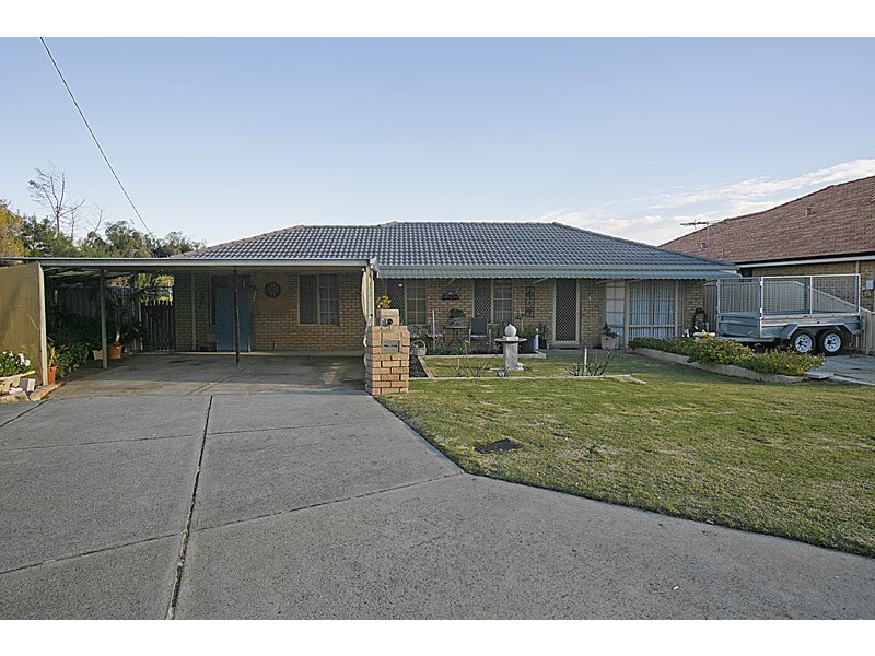 12 Chamberlain Place, Heathridge WA 6027