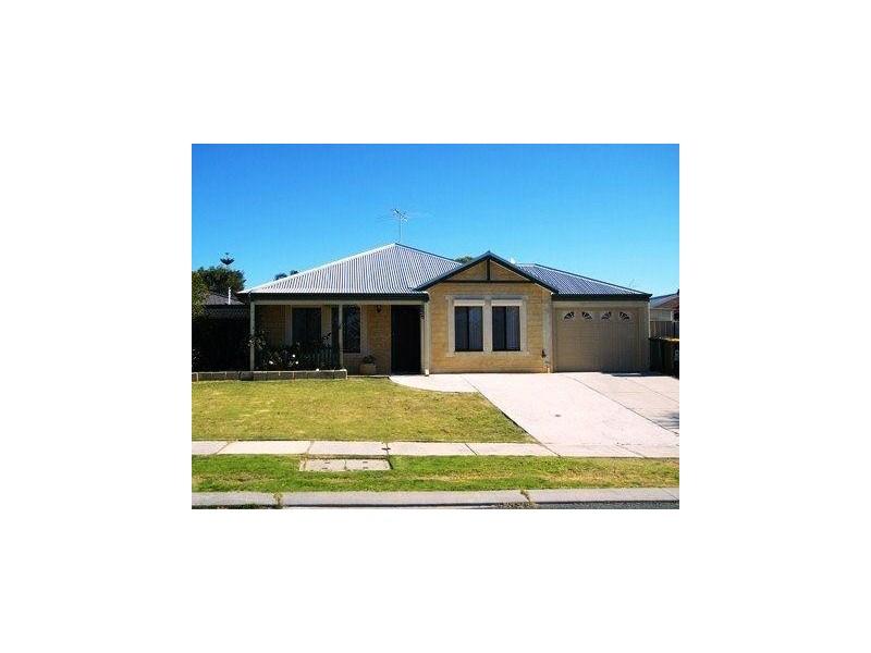 32 Foundation Loop, Quinns Rocks WA 6030