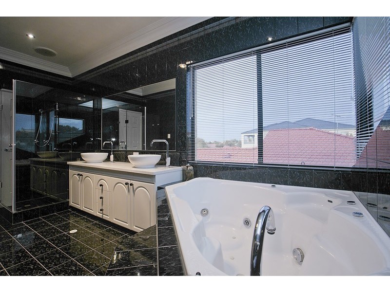 68 Bacchante Circle, Ocean Reef WA 6027