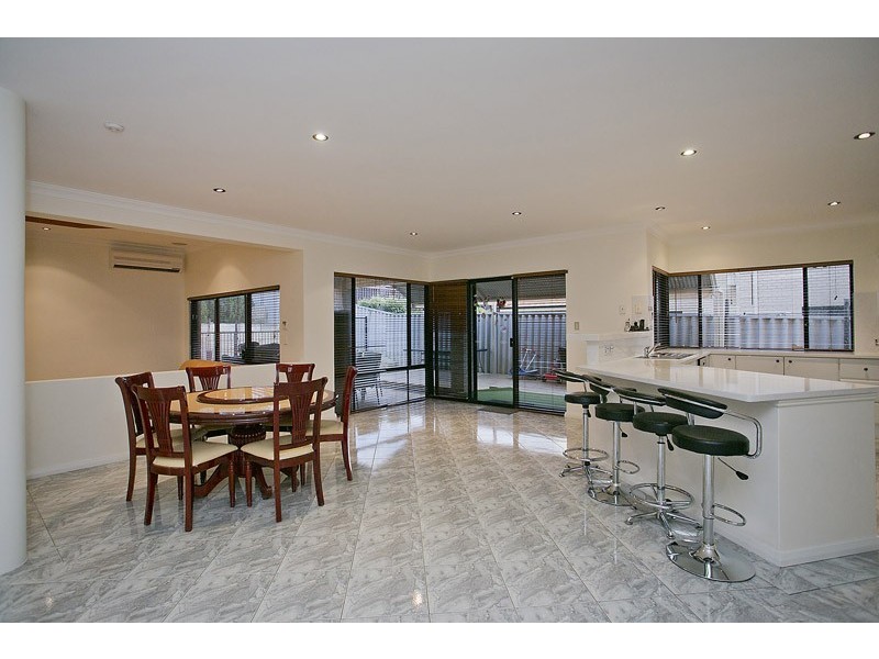 68 Bacchante Circle, Ocean Reef WA 6027