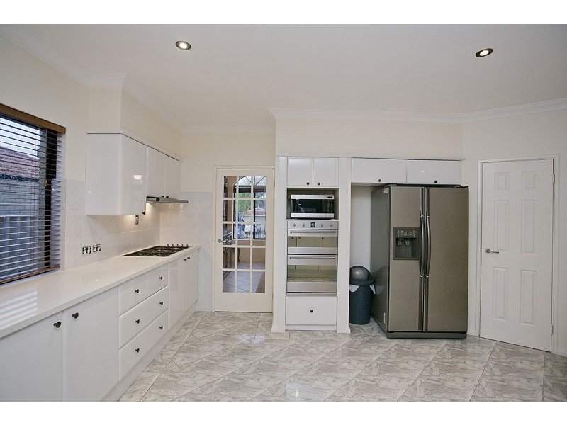 68 Bacchante Circle, Ocean Reef WA 6027