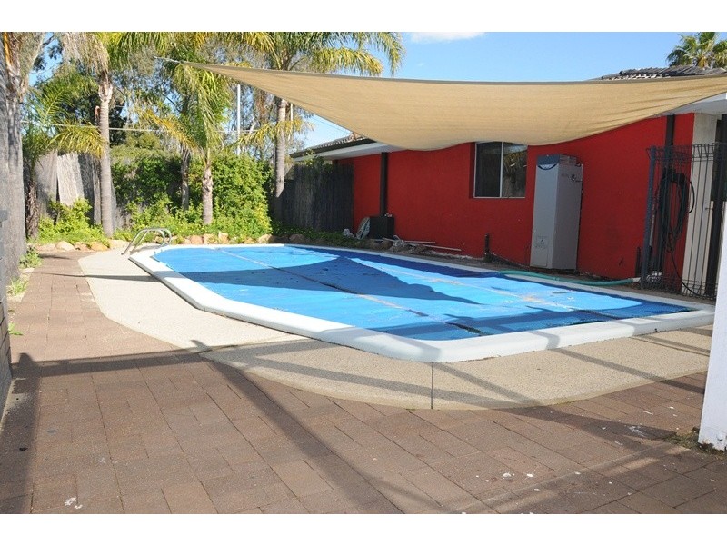 5 Althorne Way, Girrawheen WA 6064