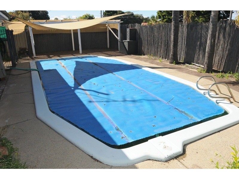 5 Althorne Way, Girrawheen WA 6064