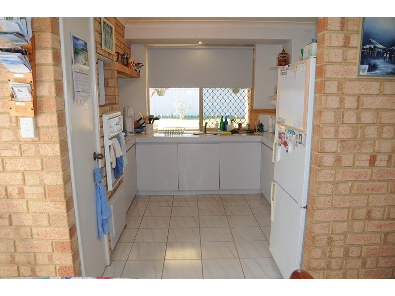 14 Addington Way, Marangaroo WA 6064