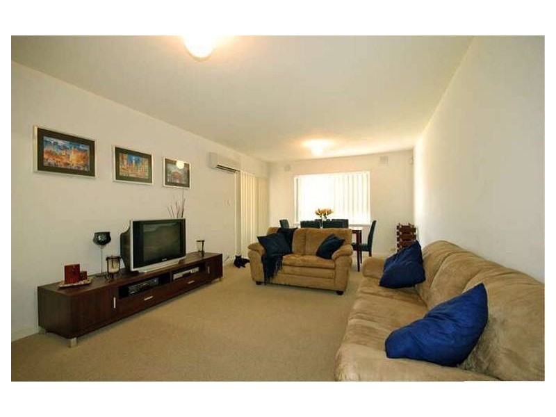 4/48 Connell Way, Girrawheen WA 6064