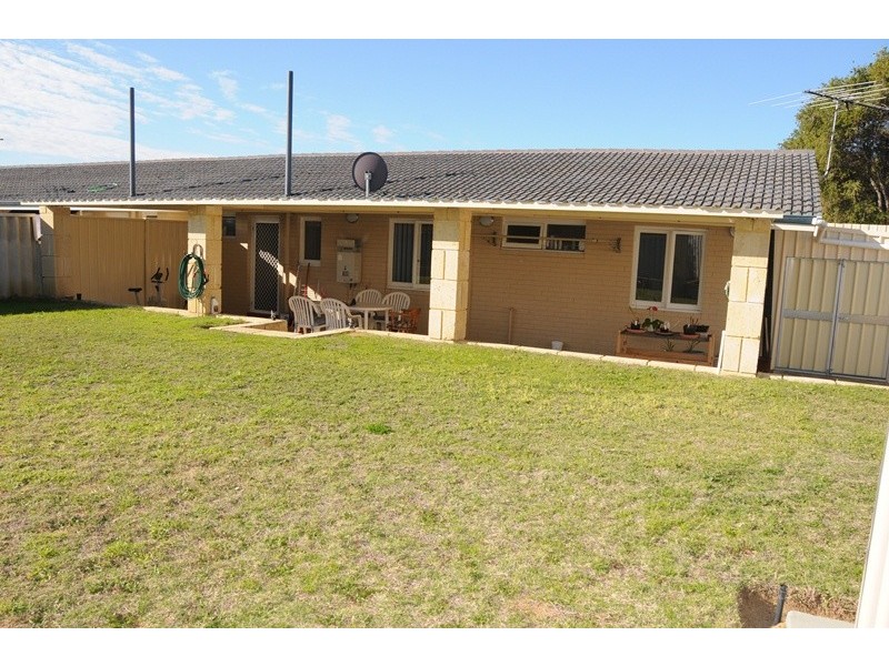 3/11 Westbrook Way, Girrawheen WA 6064