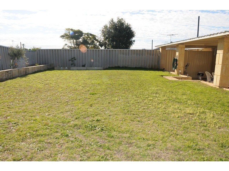 3/11 Westbrook Way, Girrawheen WA 6064