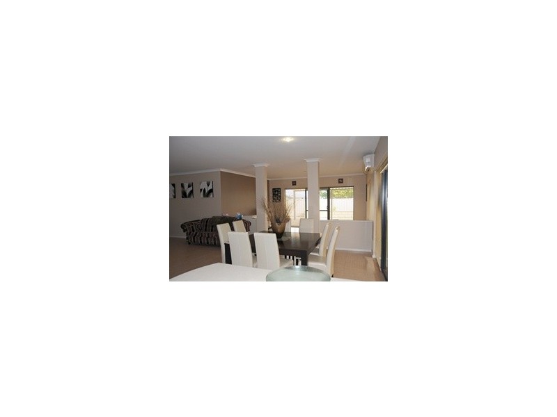 33 Hennessy Drive, Ashby WA 6065