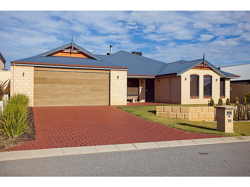 39 Donnelly Ramble, Wanneroo WA 6065