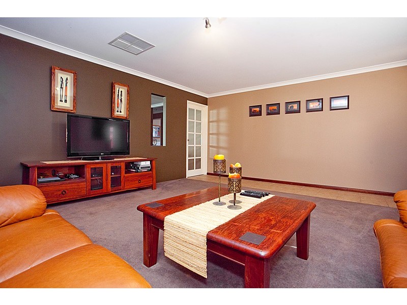 39 Donnelly Ramble, Wanneroo WA 6065