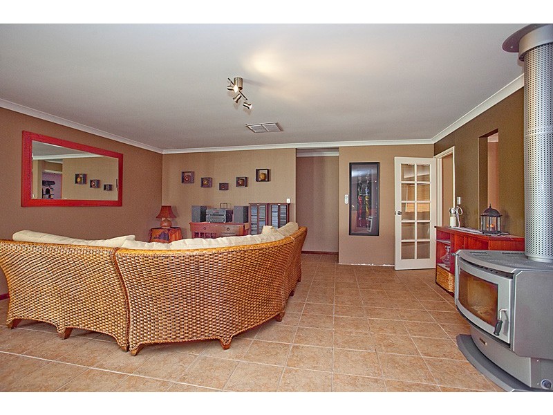 39 Donnelly Ramble, Wanneroo WA 6065