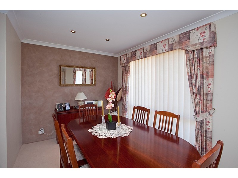 4 Bacchante Circle, Ocean Reef WA 6027