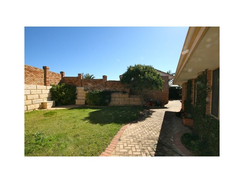 9 Landells Rise, Hillarys WA 6025