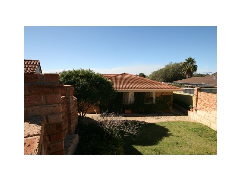 9 Landells Rise, Hillarys WA 6025