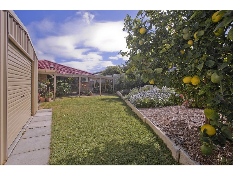 11 Transit Way, Mullaloo WA 6027