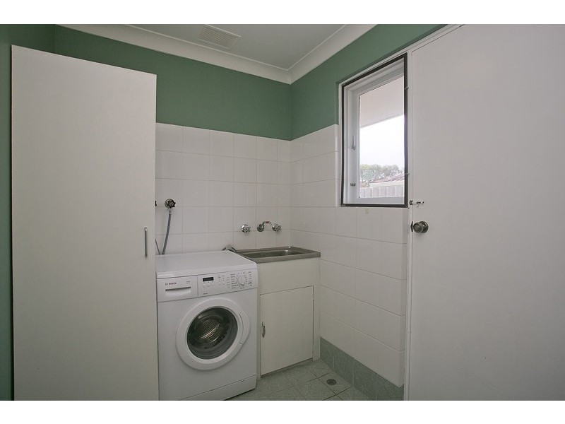 11 Livingstone Way, Padbury WA 6025